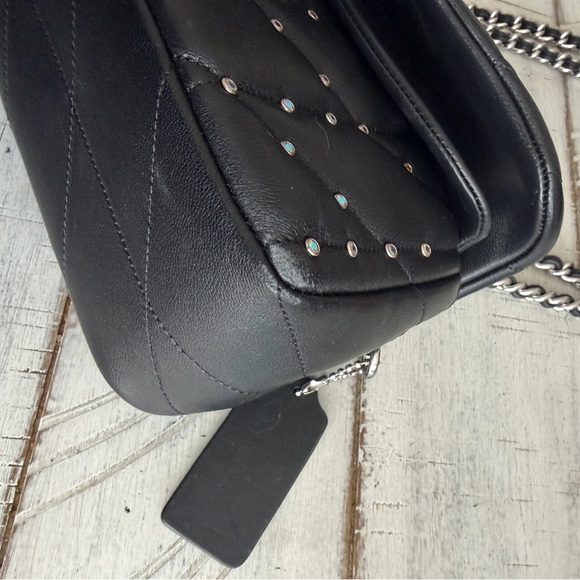 COACH Tabby Shoulder Bag 20 In Loved Leather With Quilting - Picture 3 of 7